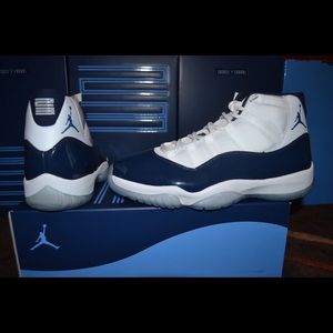 Air Jordan 11retro bg 'win like '82'